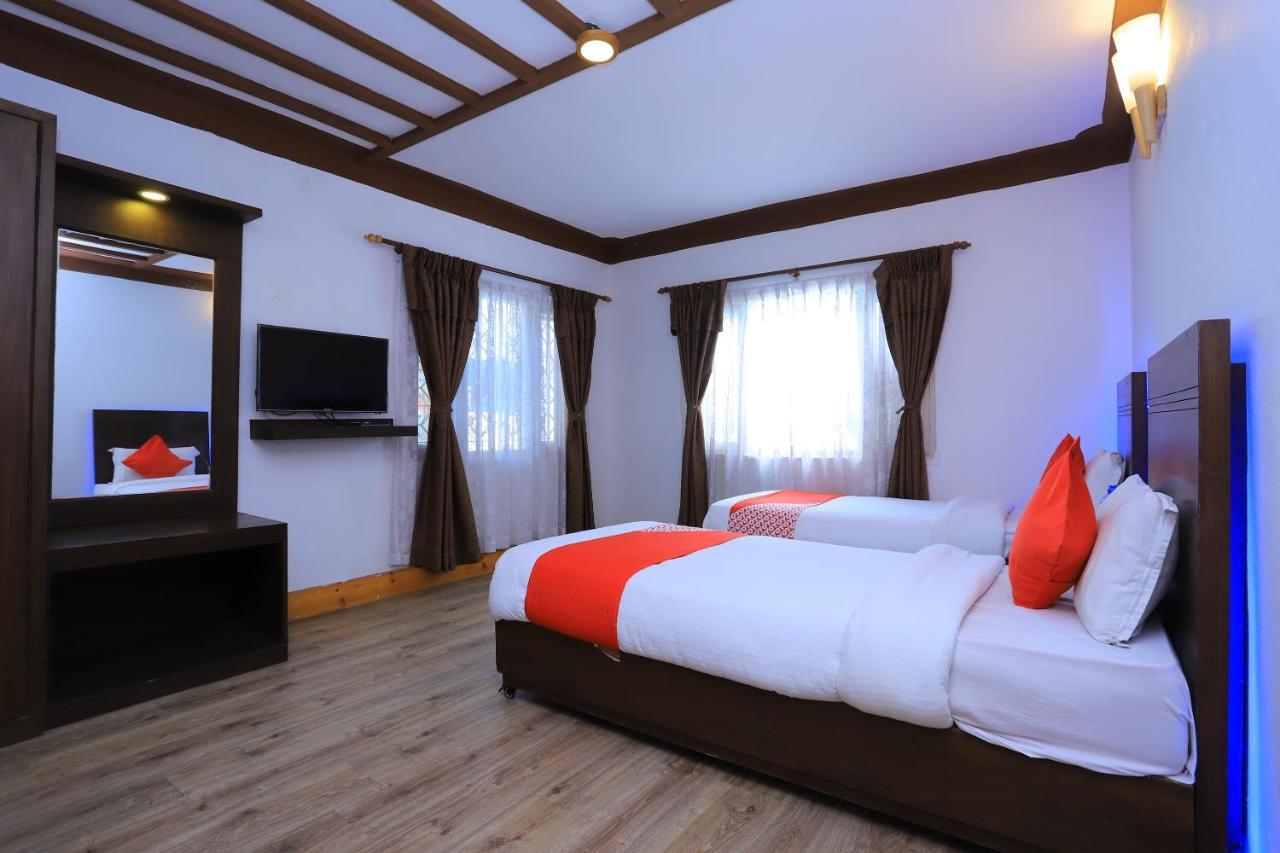 Oyo 591 Hotel Blue Moon Dharampur Exteriér fotografie