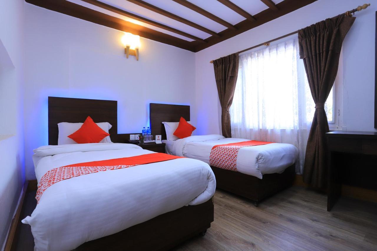 Oyo 591 Hotel Blue Moon Dharampur Exteriér fotografie