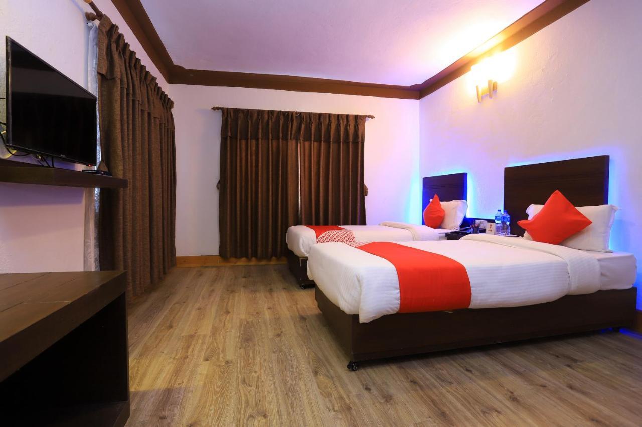 Oyo 591 Hotel Blue Moon Dharampur Exteriér fotografie